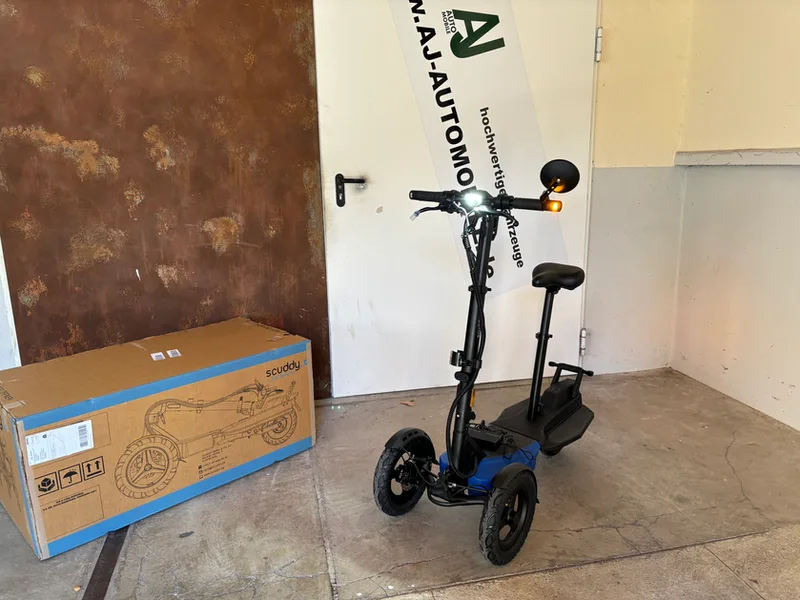 Scuddy Slim V4 L1e schräg vorne