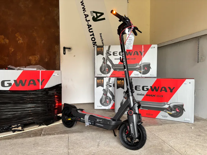 Segway Ninebot MAX G3 D schräg vorne