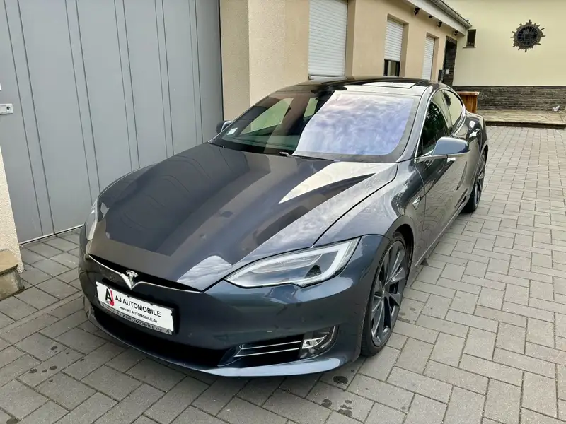 Tesla Model S 100D – Frontansicht