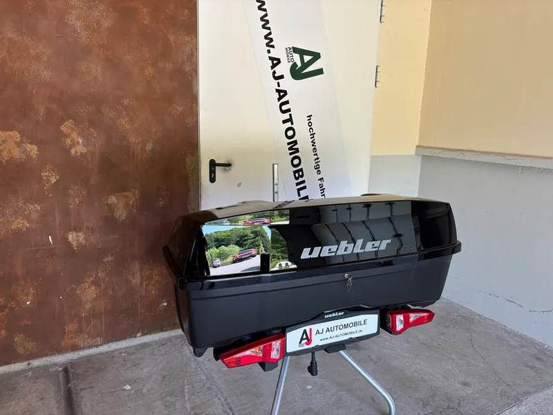 Uebler Heckbox B1 Gesamtansicht geschlossen
