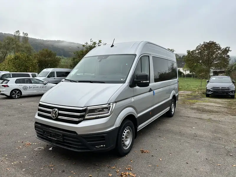 Volkswagen Crafter Kasten Kombi 35 Hochdach Mittellang – Frontansicht
