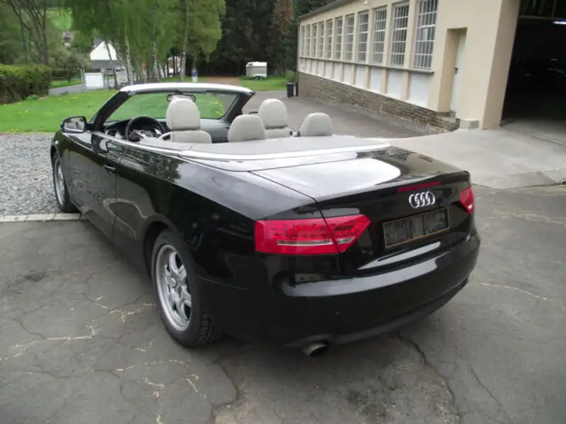 Audi A5 Cabrio 2.0 TFSI multitronic – Bild 5
