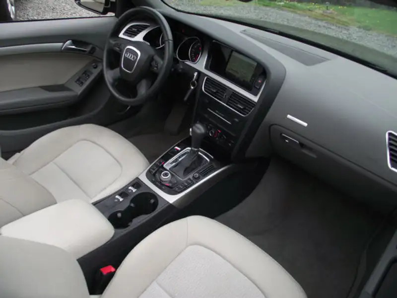 Audi A5 Cabrio 2.0 TFSI multitronic – Bild 8