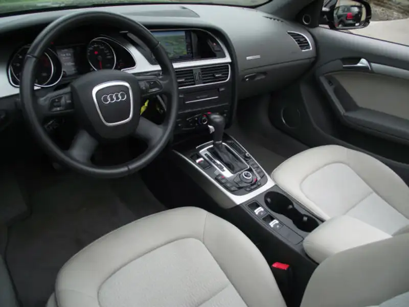Audi A5 Cabrio 2.0 TFSI multitronic – Bild 11