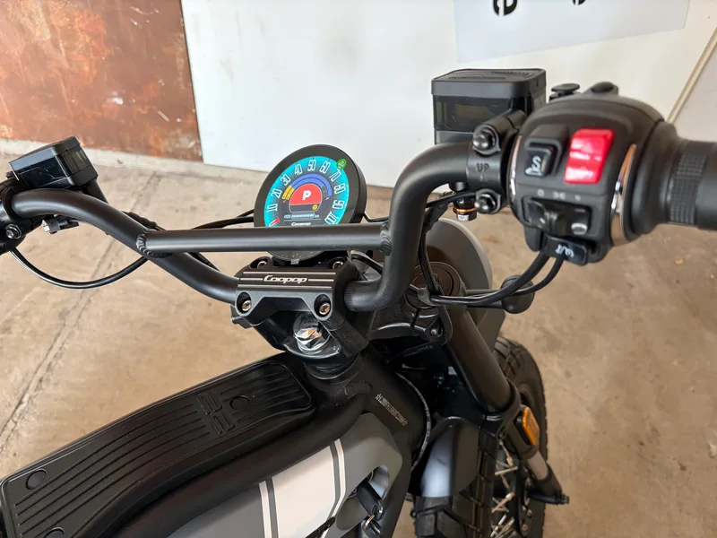 Coopop Scrambler E-Moped Rücklicht Detailansicht