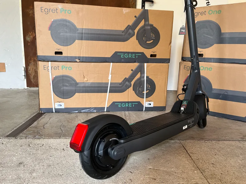 Egret Pro schräg von vorne im Laden
