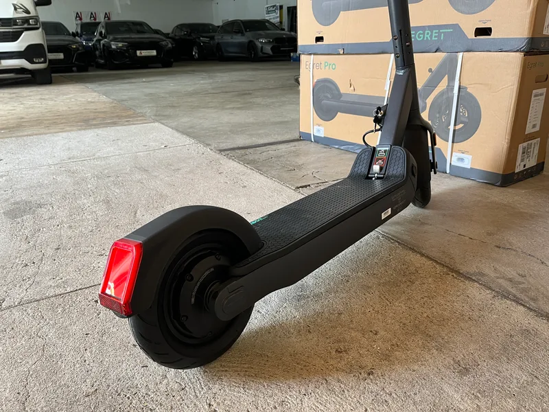 Egret Pro Rücklicht Detailansicht