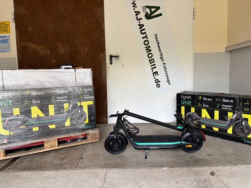 Egret Unit E-Scooter Lenker zusammengeklappt Transport