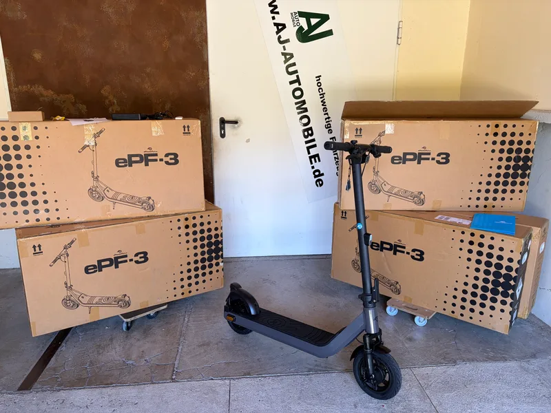 ePowerFun ePF-3 1200 E-Scooter von vorne