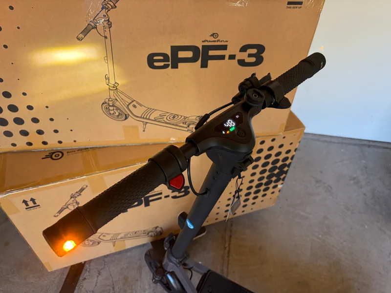 ePowerFun ePF-3 1200 E-Scooter Lenker