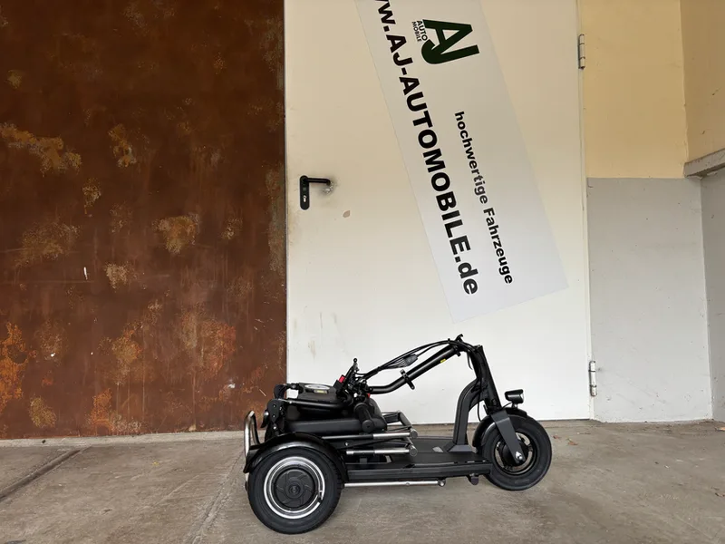 Mobot Mobilitätshilfe zusammengeklappt