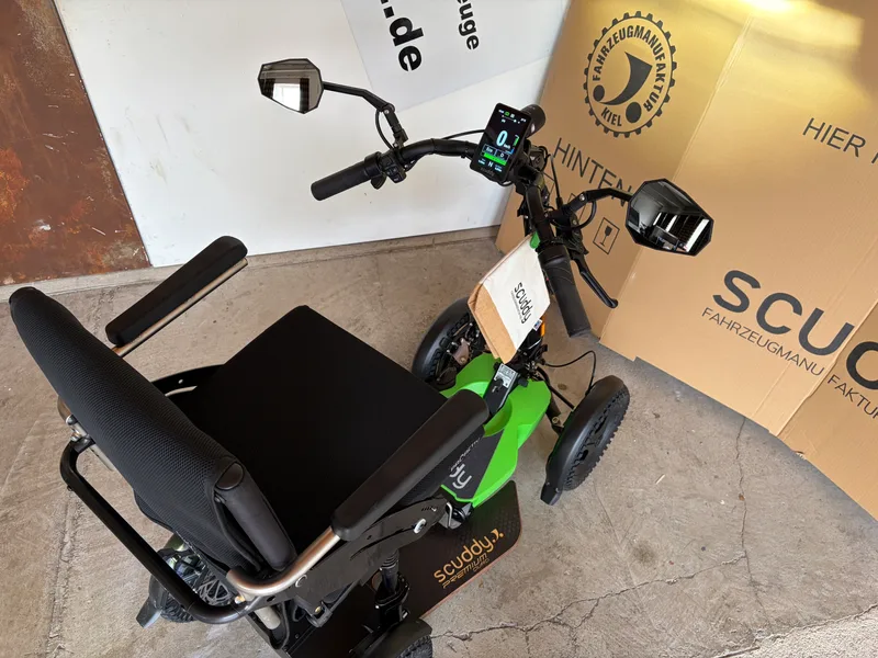 Scuddy Premium Quad mit ProActive Sitz