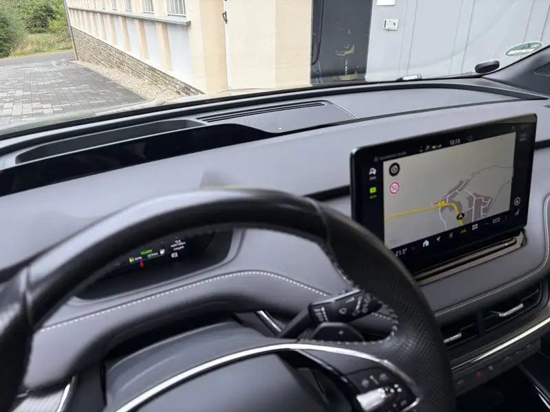 Skoda Enyaq RS MAXX – Bild 16