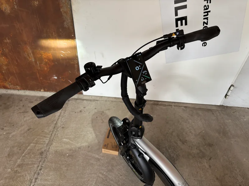 Steereon B25 E-Bike Lenker und Display