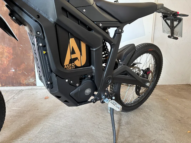 Talaria Sting R MX4 L3e Ansicht 12