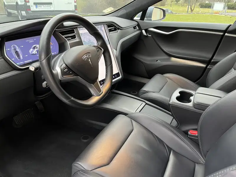 Tesla Model S 100D – Bild 8