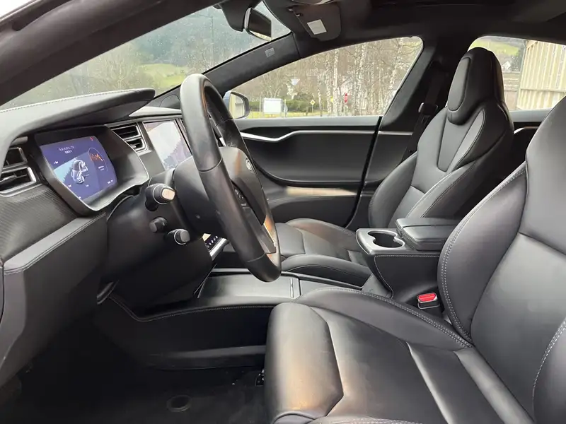 Tesla Model S 100D – Bild 9