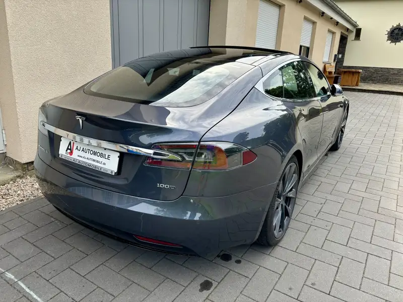 Tesla Model S 100D – Bild 16
