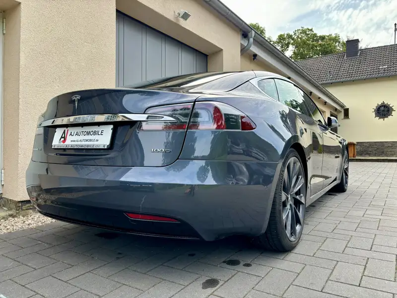 Tesla Model S 100D – Bild 20