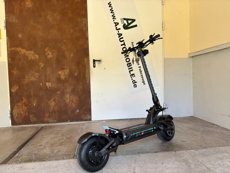 Teverun Fighter Supreme 7260R Beleuchtung vorne