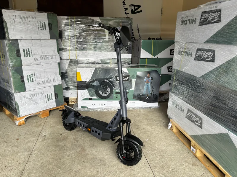 Trittbrett Hilde Offroad E-Scooter Motor Detailansicht