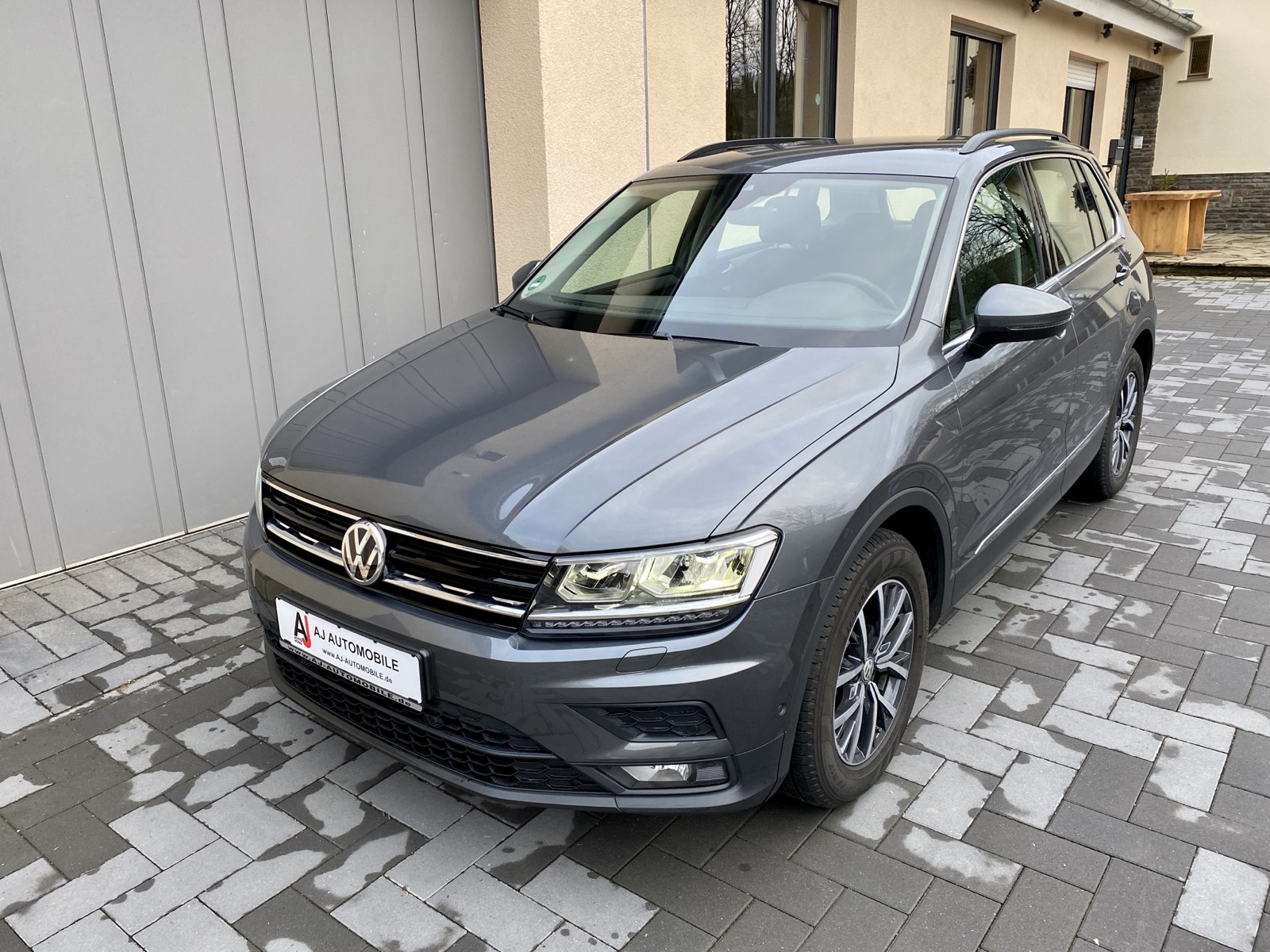 Verkauftes Fahrzeug, Bild 304 von 477, vergrößert