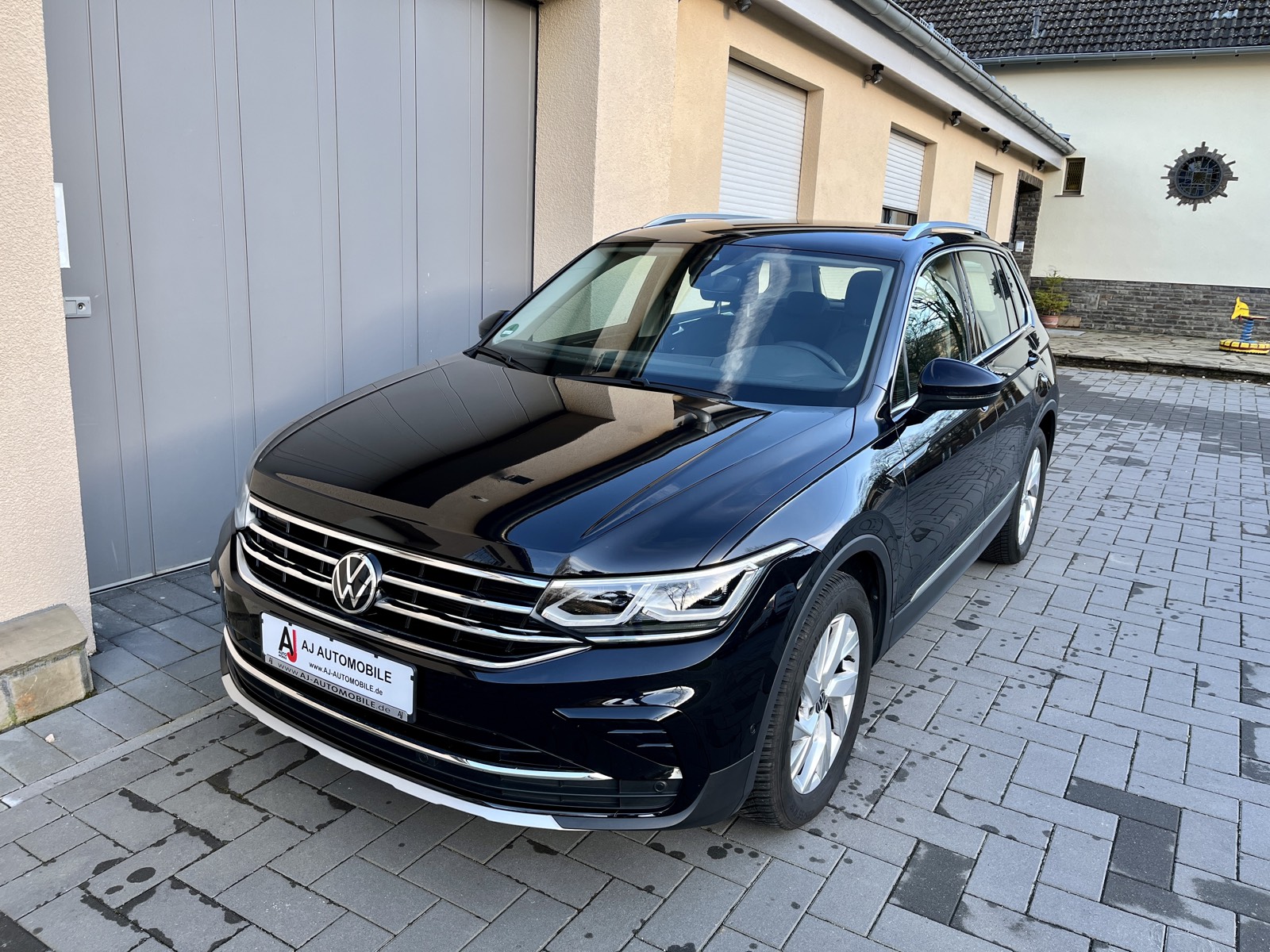 Verkauftes Fahrzeug, Bild 251 von 477, vergrößert