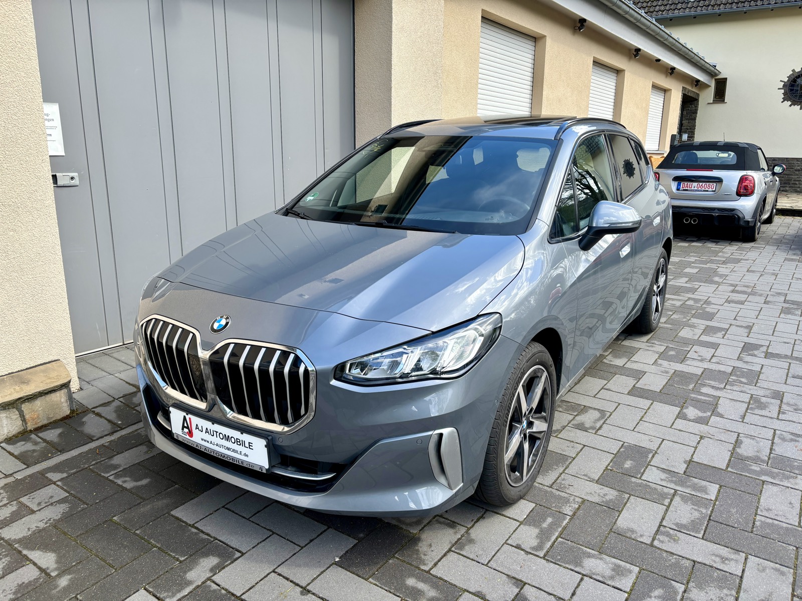 Verkauftes Fahrzeug, Bild 122 von 477, vergrößert