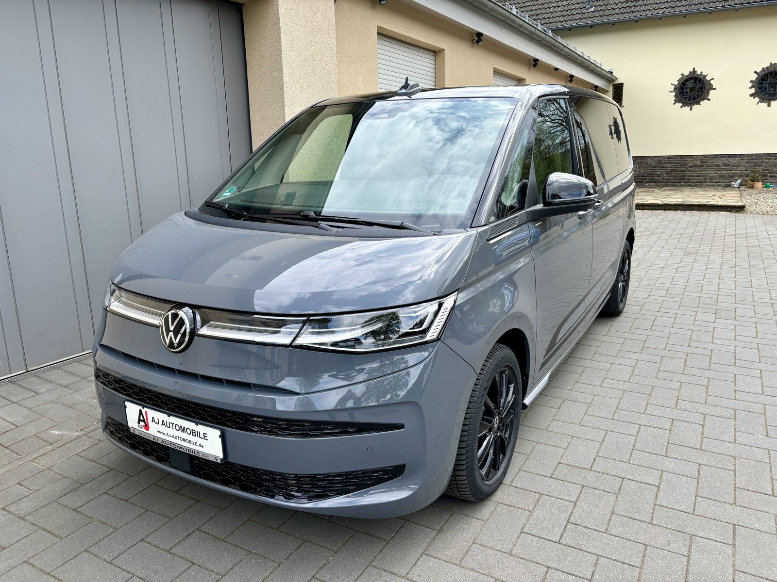 Verkauftes Fahrzeug, Bild 118 von 477, vergrößert