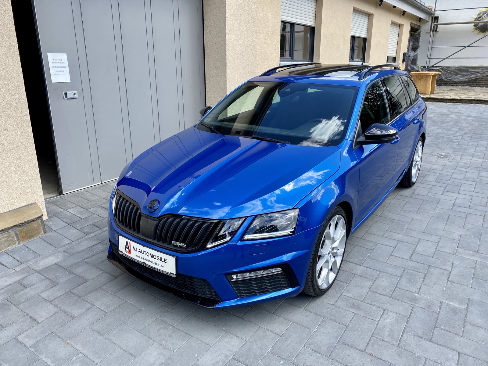Verkauftes Fahrzeug, Bild 341 von 477, vergrößert