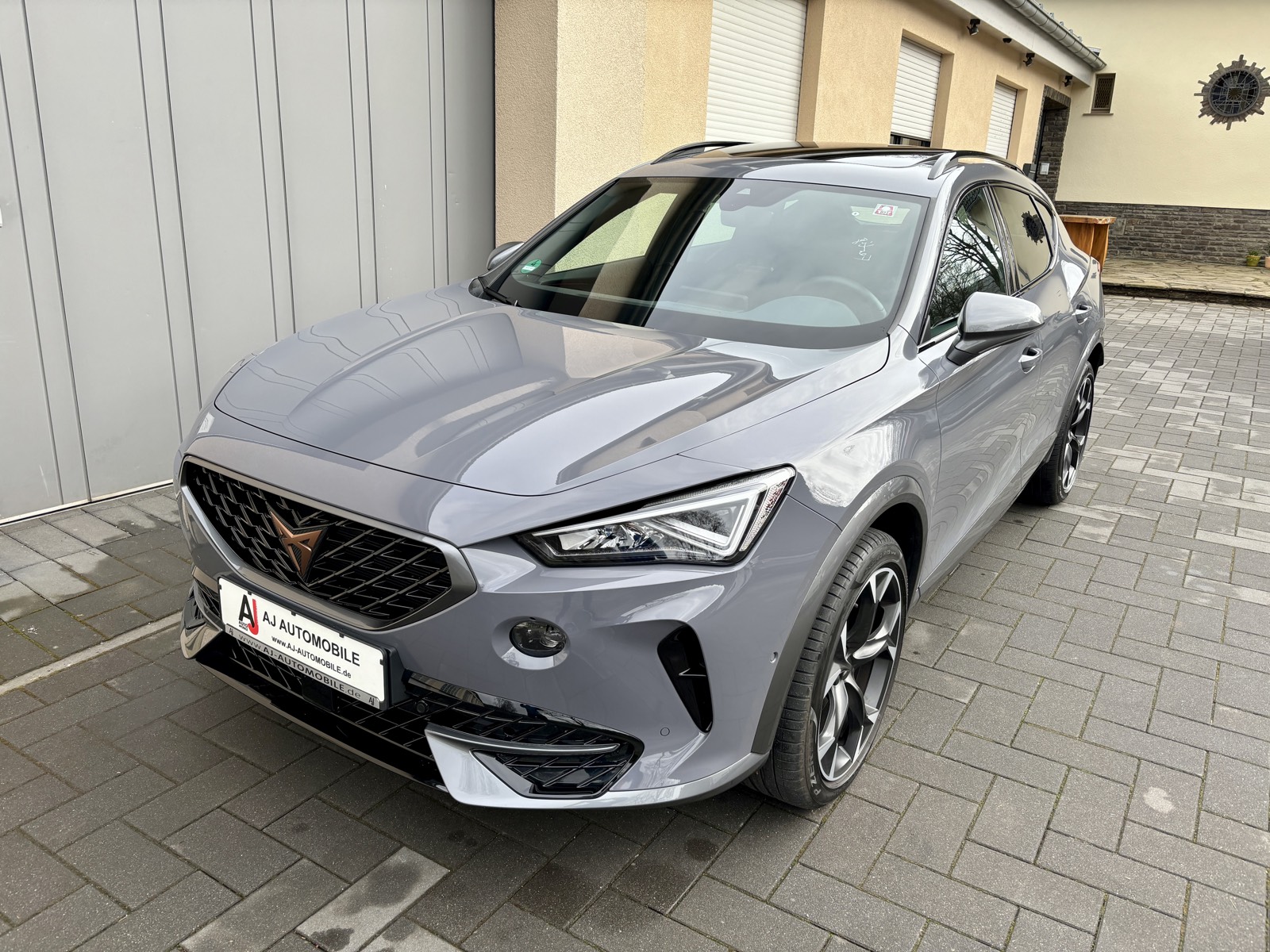 Verkauftes Fahrzeug, Bild 142 von 477, vergrößert