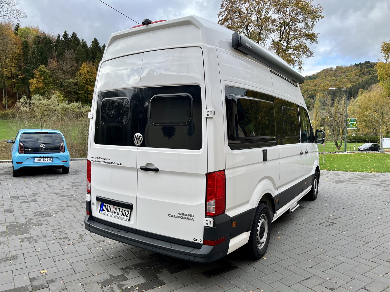 Verkauftes Fahrzeug, Bild 207 von 477, vergrößert