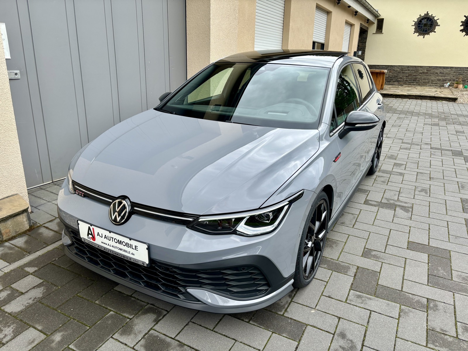 Verkauftes Fahrzeug, Bild 112 von 477, vergrößert