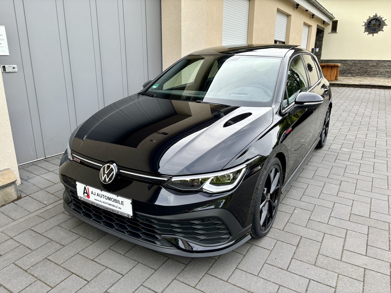 Verkauftes Fahrzeug, Bild 103 von 477, vergrößert
