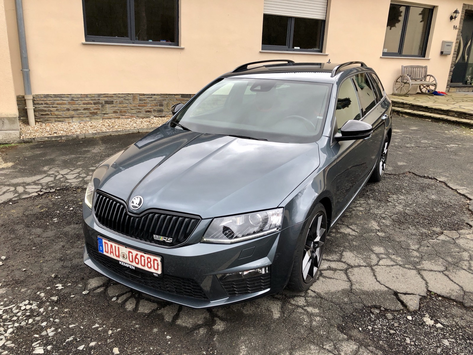 Verkauftes Fahrzeug, Bild 380 von 477, vergrößert