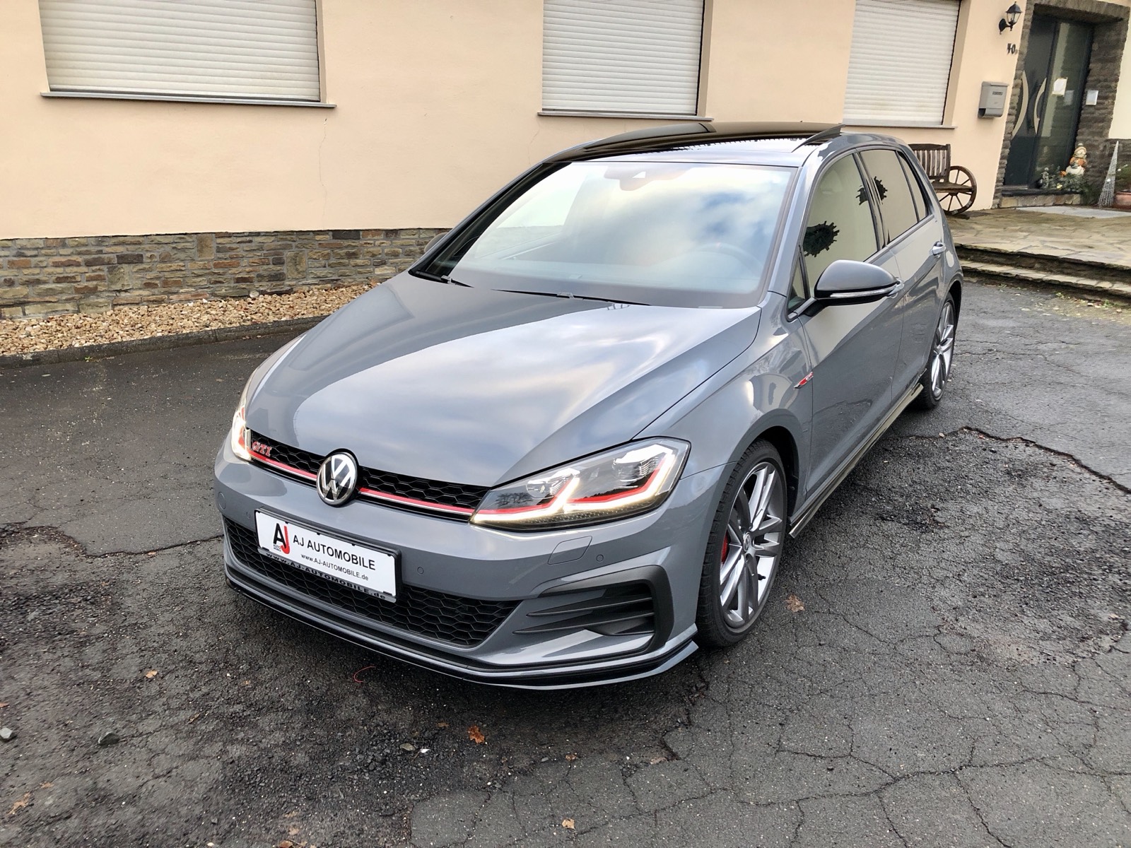 Verkauftes Fahrzeug, Bild 387 von 477, vergrößert