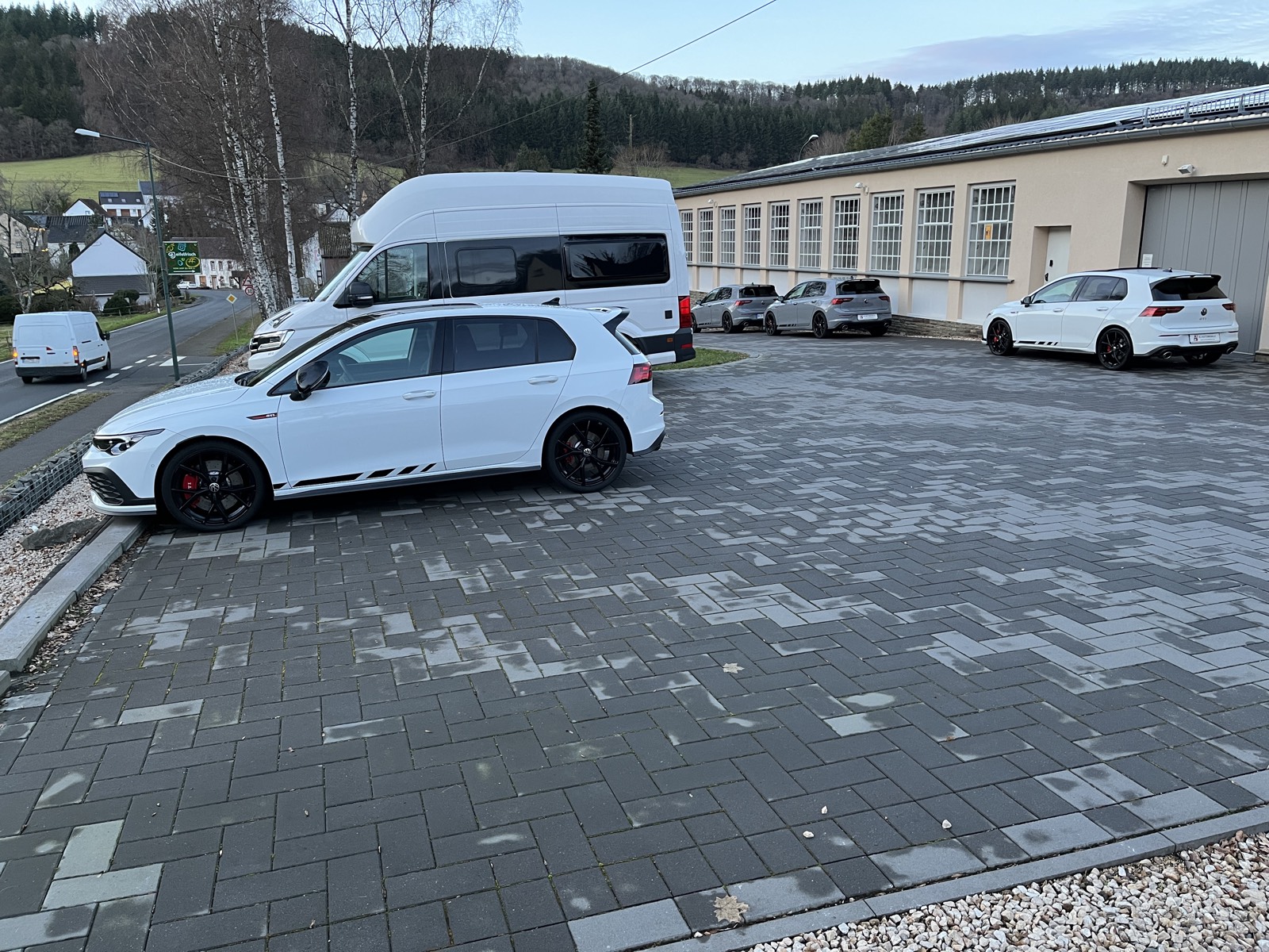 Verkauftes Fahrzeug, Bild 188 von 477, vergrößert