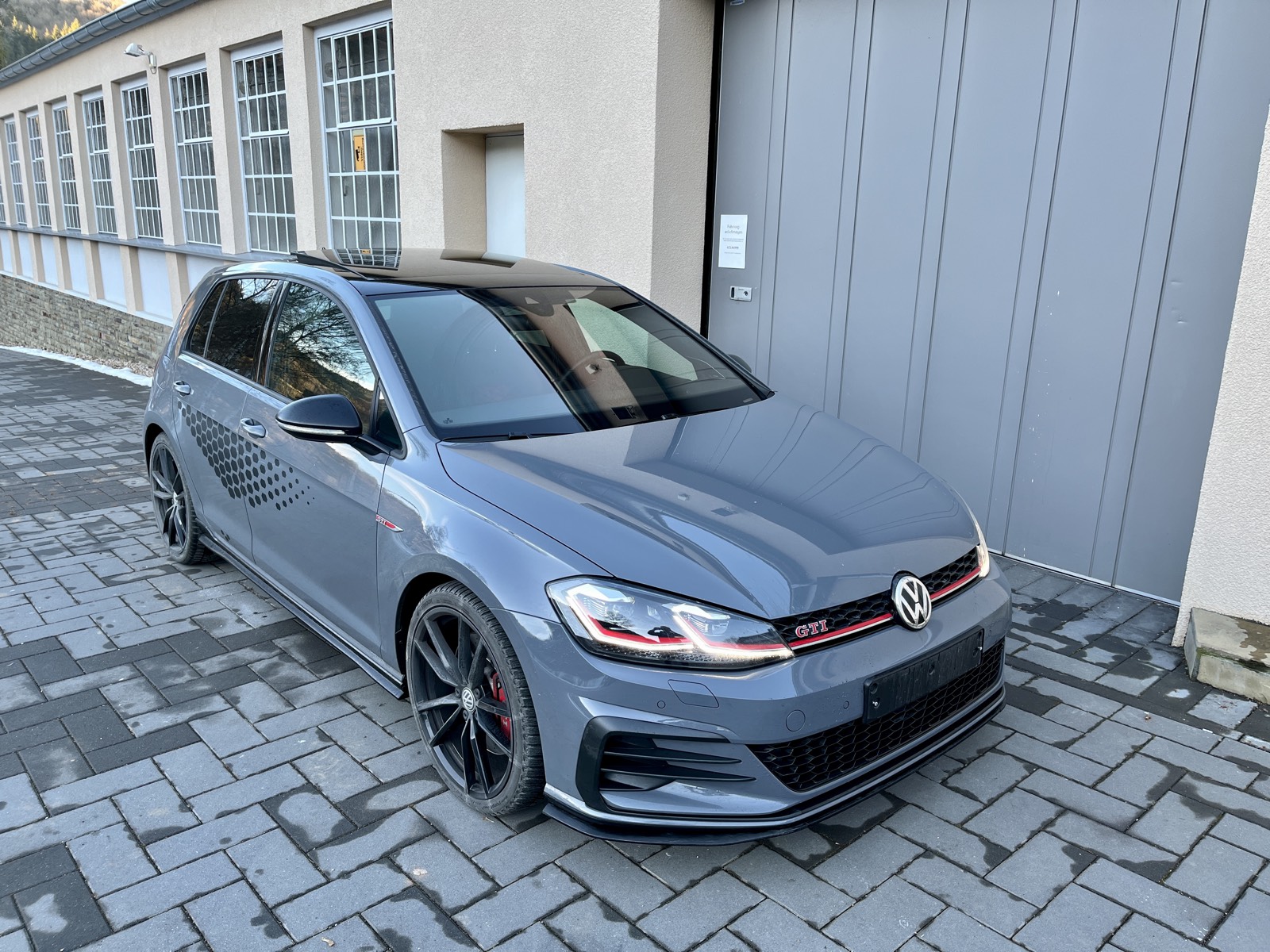 Verkauftes Fahrzeug, Bild 258 von 477, vergrößert