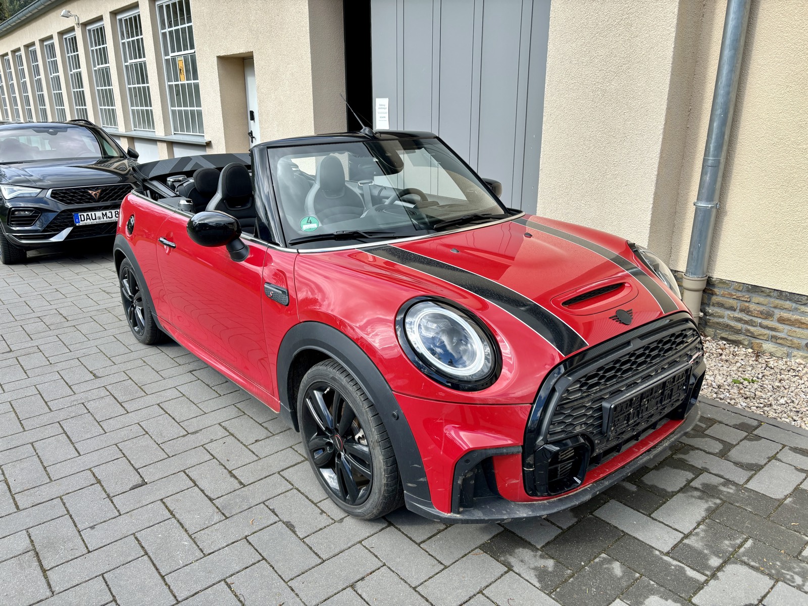 Verkauftes Fahrzeug, Bild 120 von 477, vergrößert