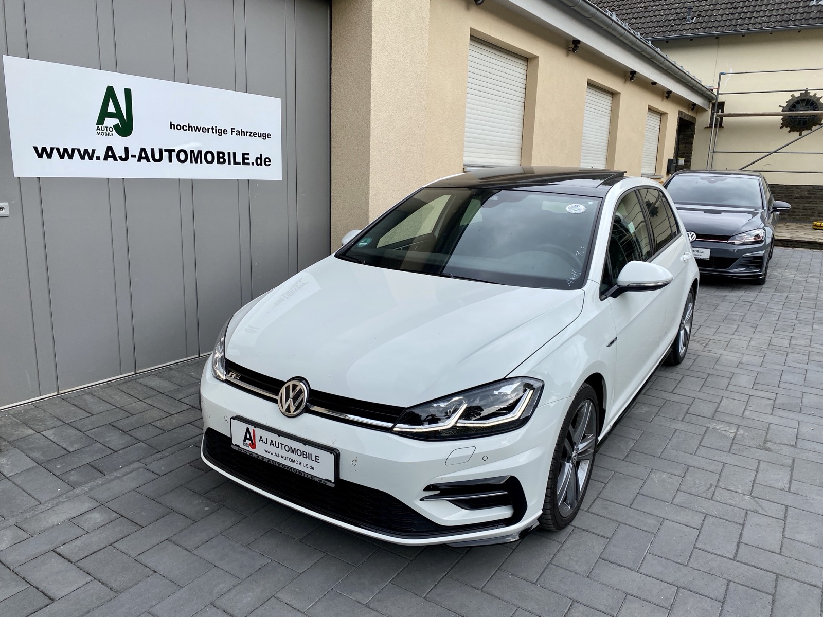 Verkauftes Fahrzeug, Bild 343 von 477, vergrößert