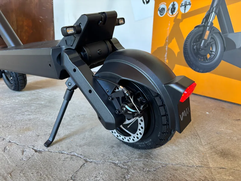 VMAX New VX4 E-Scooter zusammengeklappt