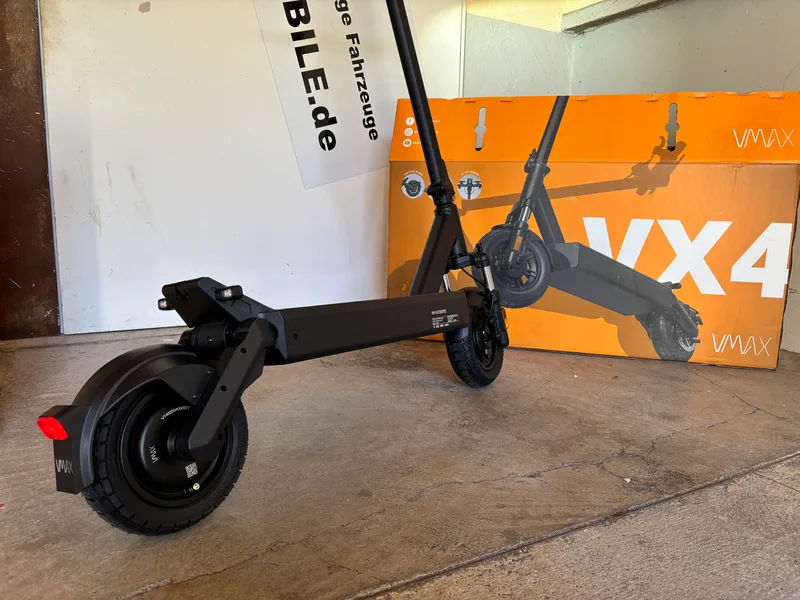 VMAX New VX4 E-Scooter im Karton, Detailansicht