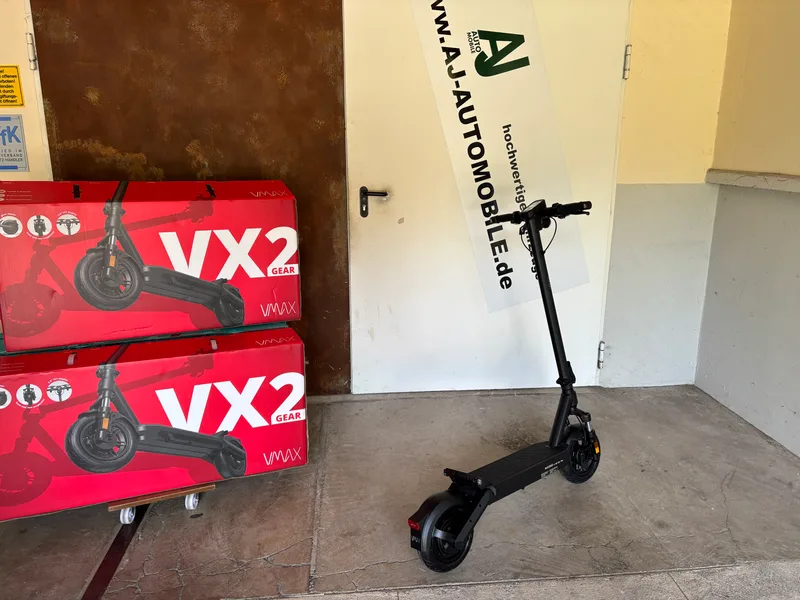 VMAX VX2 GEAR E-Scooter Vorderrad Detailansicht