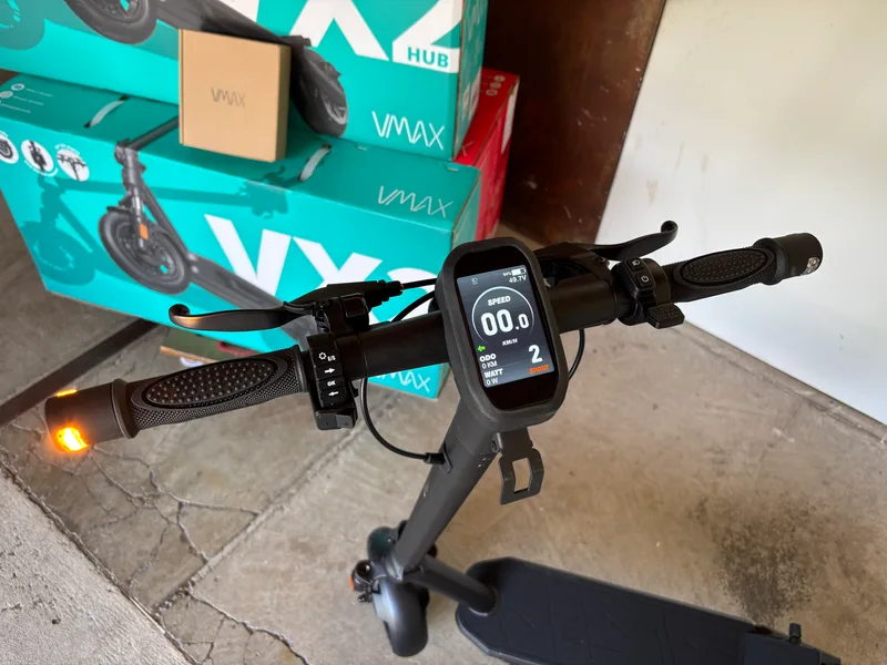 VMAX VX2 HUB E-Scooter Hinterrad und Nabenmotor