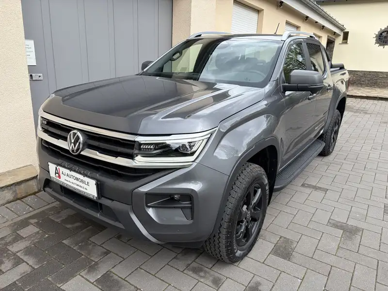 Volkswagen Amarok 3.0 TDi PanAmericana mit Rollcover – Frontansicht