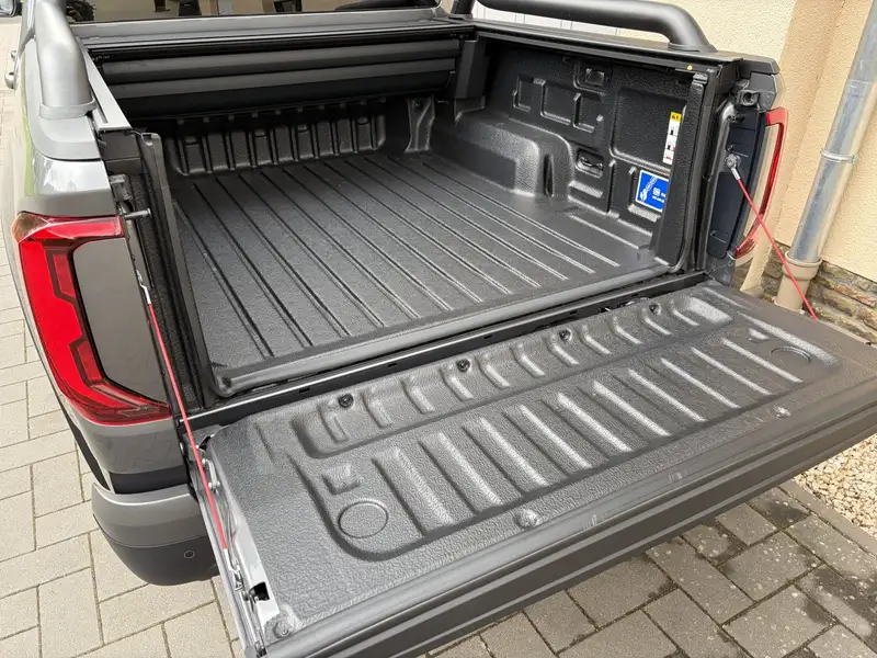 Volkswagen Amarok 3.0 TDi PanAmericana mit Rollcover – Bild 10