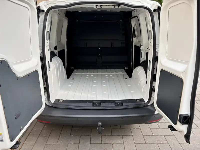 Volkswagen Caddy Cargo 1.5 TSi 85KW – Bild 7