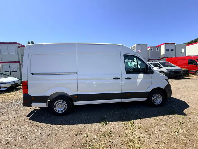 Volkswagen Crafter Kasten 35 mittellang Hochdach FWD – Bild 4