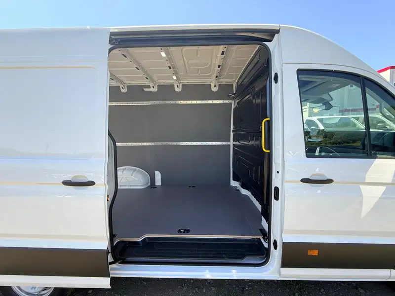 Volkswagen Crafter Kasten 35 mittellang Hochdach FWD – Bild 14