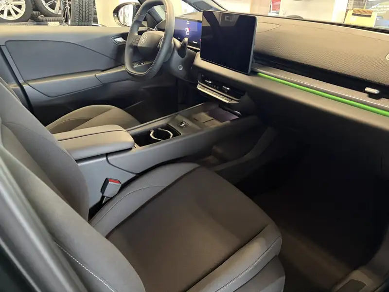 Volkswagen ID.3 Neo Life 140 kW Wärmep in Grenadillschwarz – Foto 8 von 12